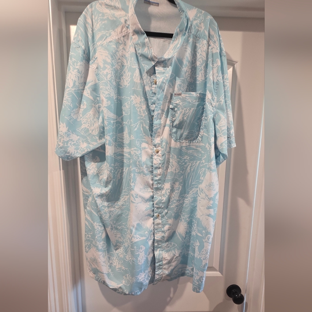 Columbia Big Mans Light Blue Patterned Shirt